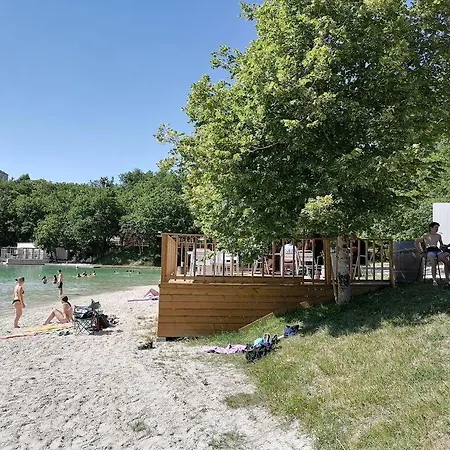 Montaigu Plage דירה *