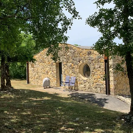 Montaigu Plage * Montaigu-de-Quercy